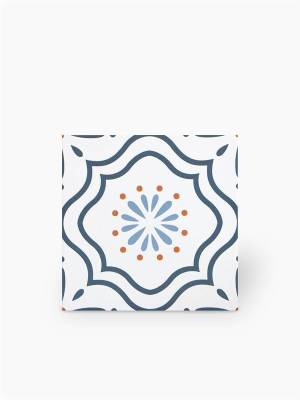 Kollektion Tunder eleganter Retro-Stil 