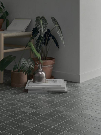 Carrelage " Design de Gaudi " modèle 2 - Gris - 7 X 28cm - NT2025150