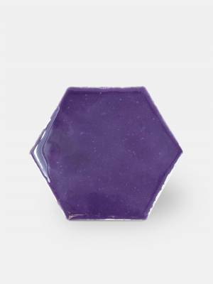 Violette handgearbeitete Tomette, sechseckiges Format 10 × 11,5 cm