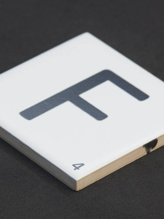 Scrabble-Fliese Buchstabe F 10 × 10 cm - LE0804006