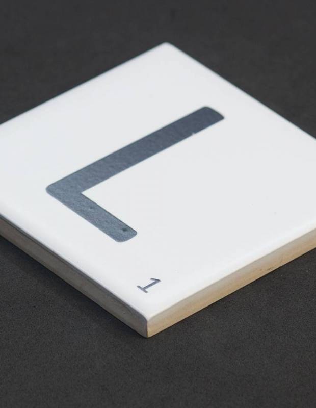 Scrabble-Fliese Buchstabe L 10 × 10 cm - LE0804012