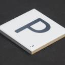 Scrabble-Fliese Buchstabe P 10 × 10 cm - LE0804016