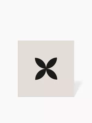 CABOCHON PUCE CROIX BNOIR FOND BLANC 4.6X4.6 CM - MA2303060