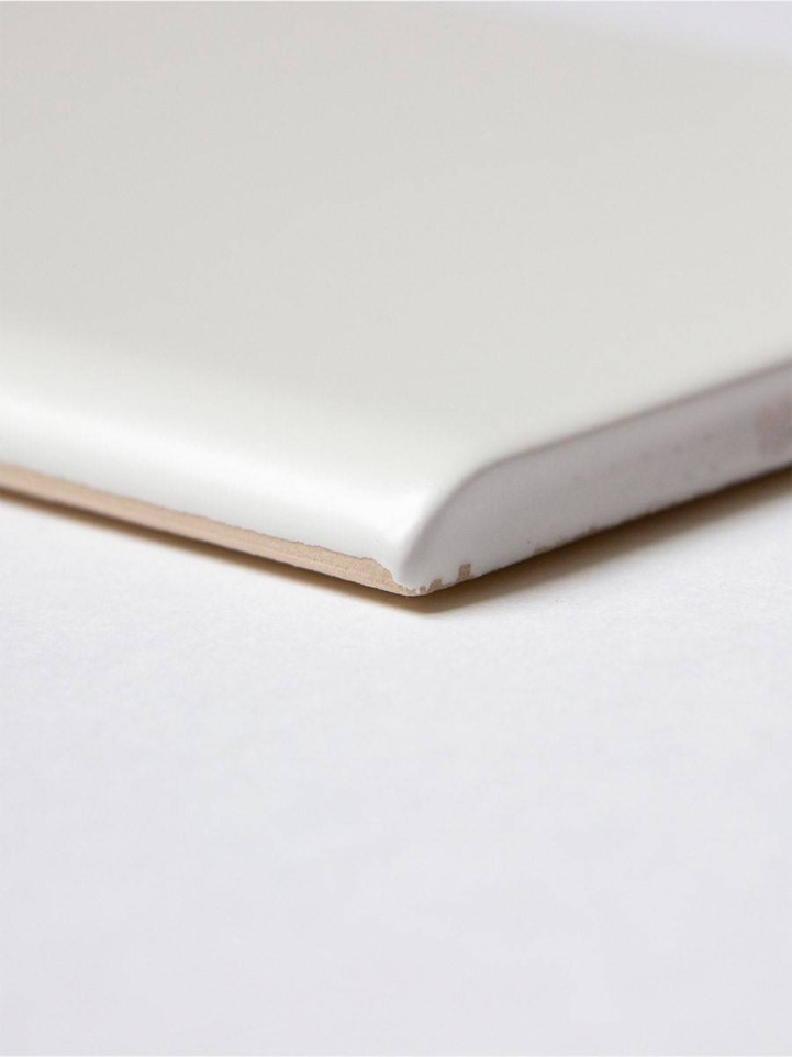 Pourquoi choisir des plinthes en carrelage pour une salle de bains ?